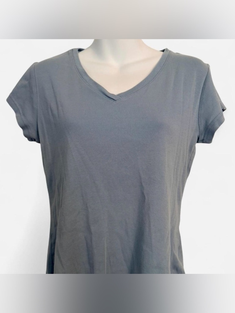 Faded Glory V-Neck Short Sleeve Tee, Stormy Sky, 100% Cotton, Size Small
